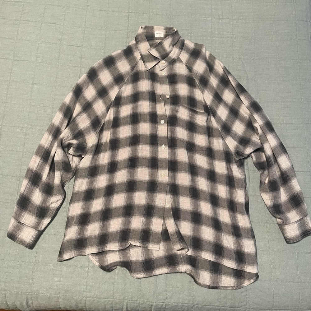 Aritzia Wilfred Black and White Plaid Silk flannel